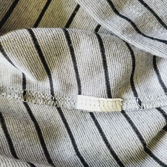 Zara Trafaluc Knit Skater Dress Small Gray Striped Short Sleeve Crew Neck - Picture 10 of 13